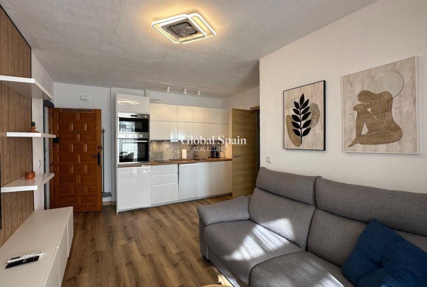 Wiederverkauf - WOHNUNG -
TORREVIEJA - LOS BALCONES - LOS ALTOS