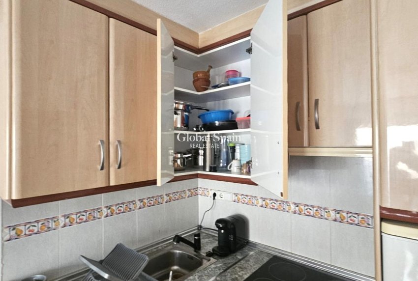 Wiederverkauf - WOHNUNG -
TORREVIEJA - LOS BALCONES - LOS ALTOS