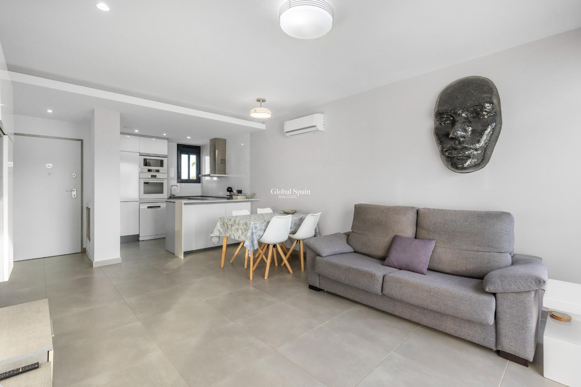 Wiederverkauf - WOHNUNG -
TORREVIEJA - LOS BALCONES - LOS ALTOS