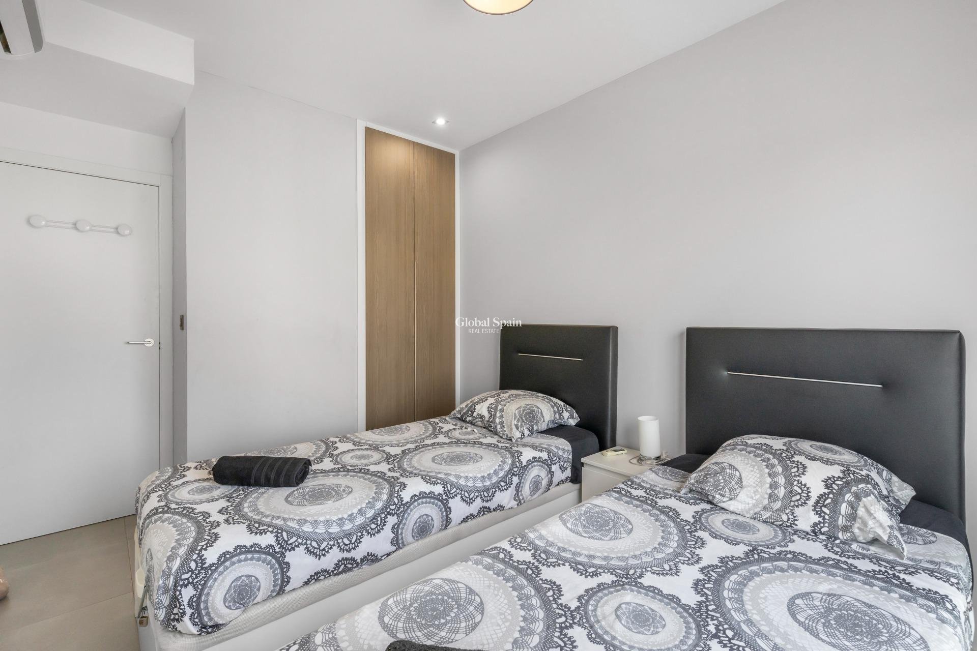 Wiederverkauf - WOHNUNG -
TORREVIEJA - LOS BALCONES - LOS ALTOS