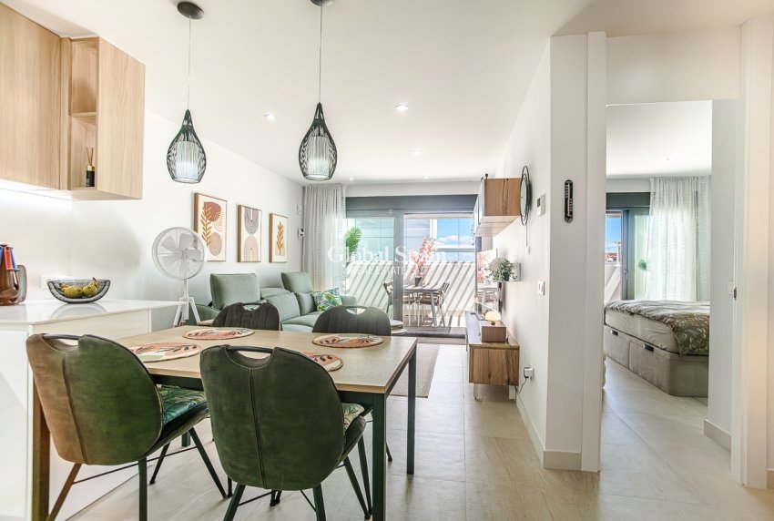 Wiederverkauf - WOHNUNG -
TORREVIEJA - LOS BALCONES - LOS ALTOS