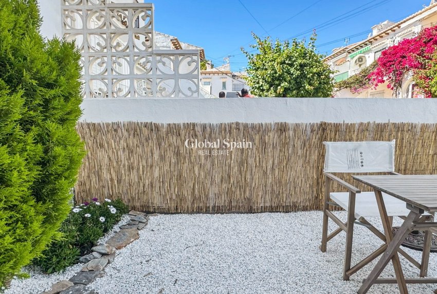 Wiederverkauf - WOHNUNG -
TORREVIEJA - LOS BALCONES - LOS ALTOS