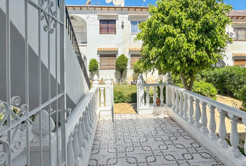 Wiederverkauf - WOHNUNG -
TORREVIEJA - LOS BALCONES - LOS ALTOS
