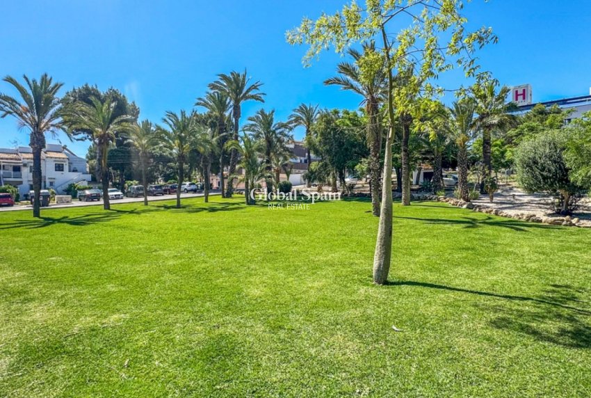 Wiederverkauf - WOHNUNG -
TORREVIEJA - LOS BALCONES - LOS ALTOS