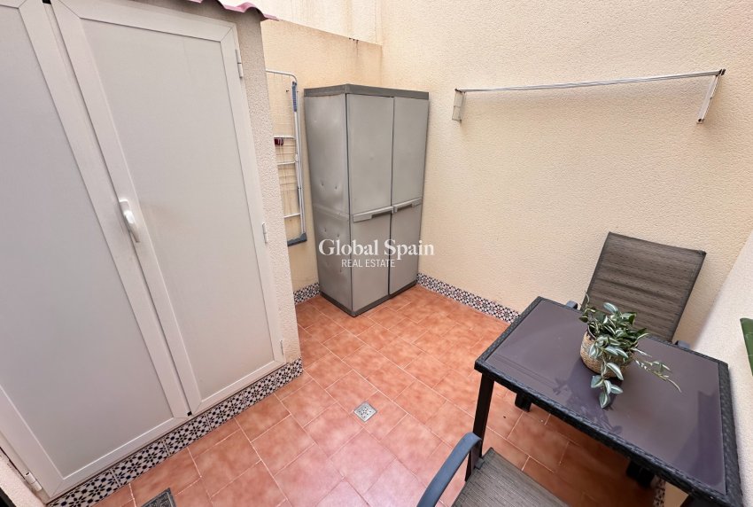 Wiederverkauf - WOHNUNG -
TORREVIEJA - LOS BALCONES - LOS ALTOS