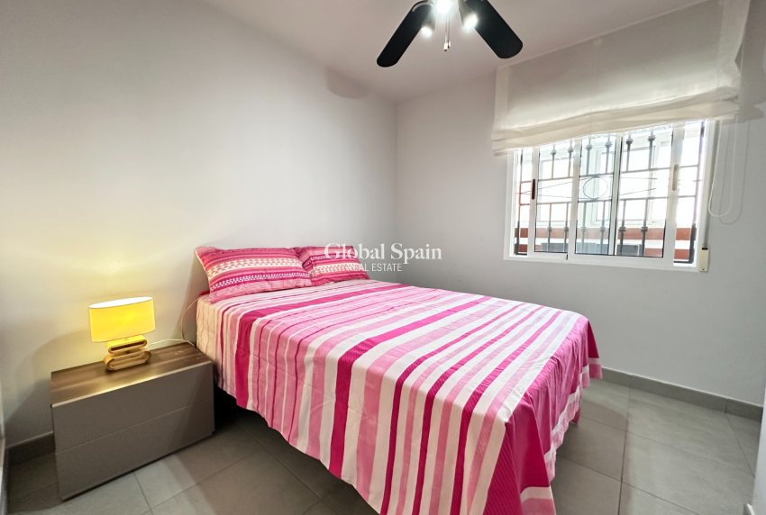 Wiederverkauf - WOHNUNG -
TORREVIEJA - LOS BALCONES - LOS ALTOS