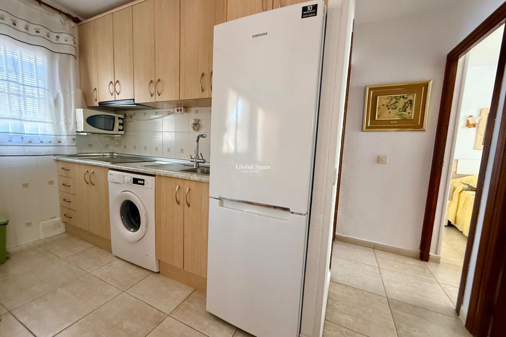 Wiederverkauf - WOHNUNG -
TORREVIEJA - Los Europeos