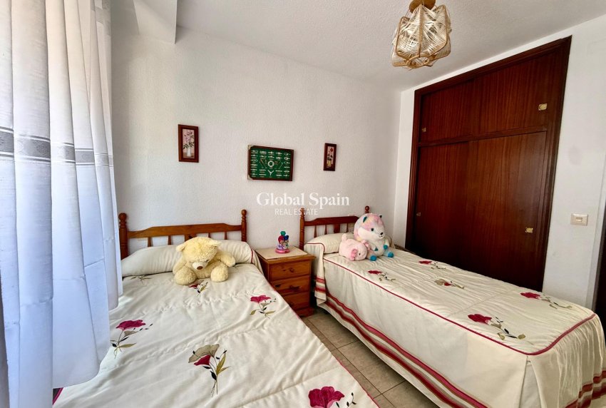 Wiederverkauf - WOHNUNG -
TORREVIEJA - Los Europeos