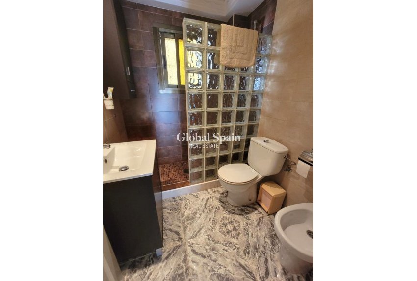 Wiederverkauf - WOHNUNG -
TORREVIEJA - Los Frutales