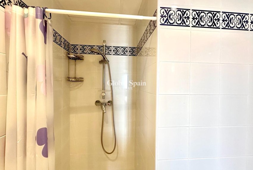 Wiederverkauf - WOHNUNG -
TORREVIEJA - Los Frutales