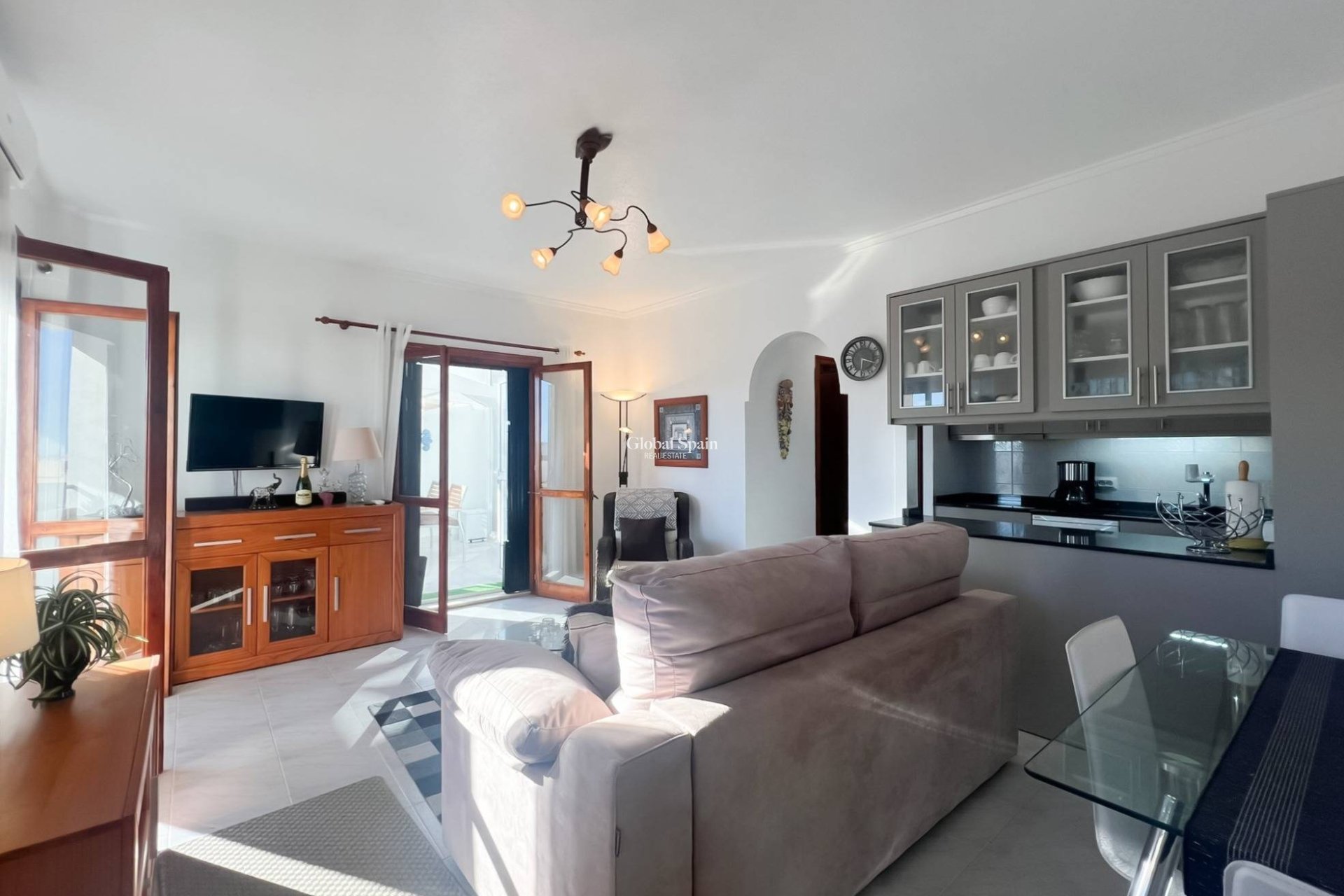 Wiederverkauf - WOHNUNG -
TORREVIEJA - Los Frutales