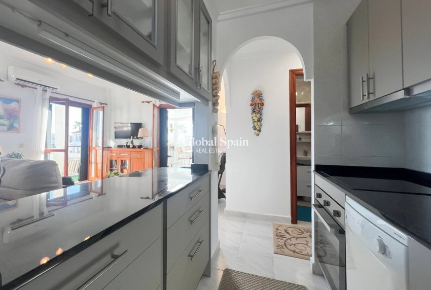 Wiederverkauf - WOHNUNG -
TORREVIEJA - Los Frutales