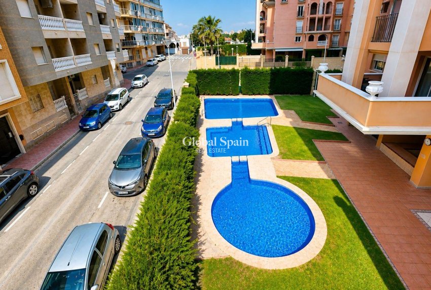 Wiederverkauf - WOHNUNG -
TORREVIEJA - Los Frutales