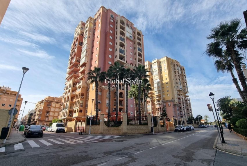 Wiederverkauf - WOHNUNG -
TORREVIEJA - Los Frutales