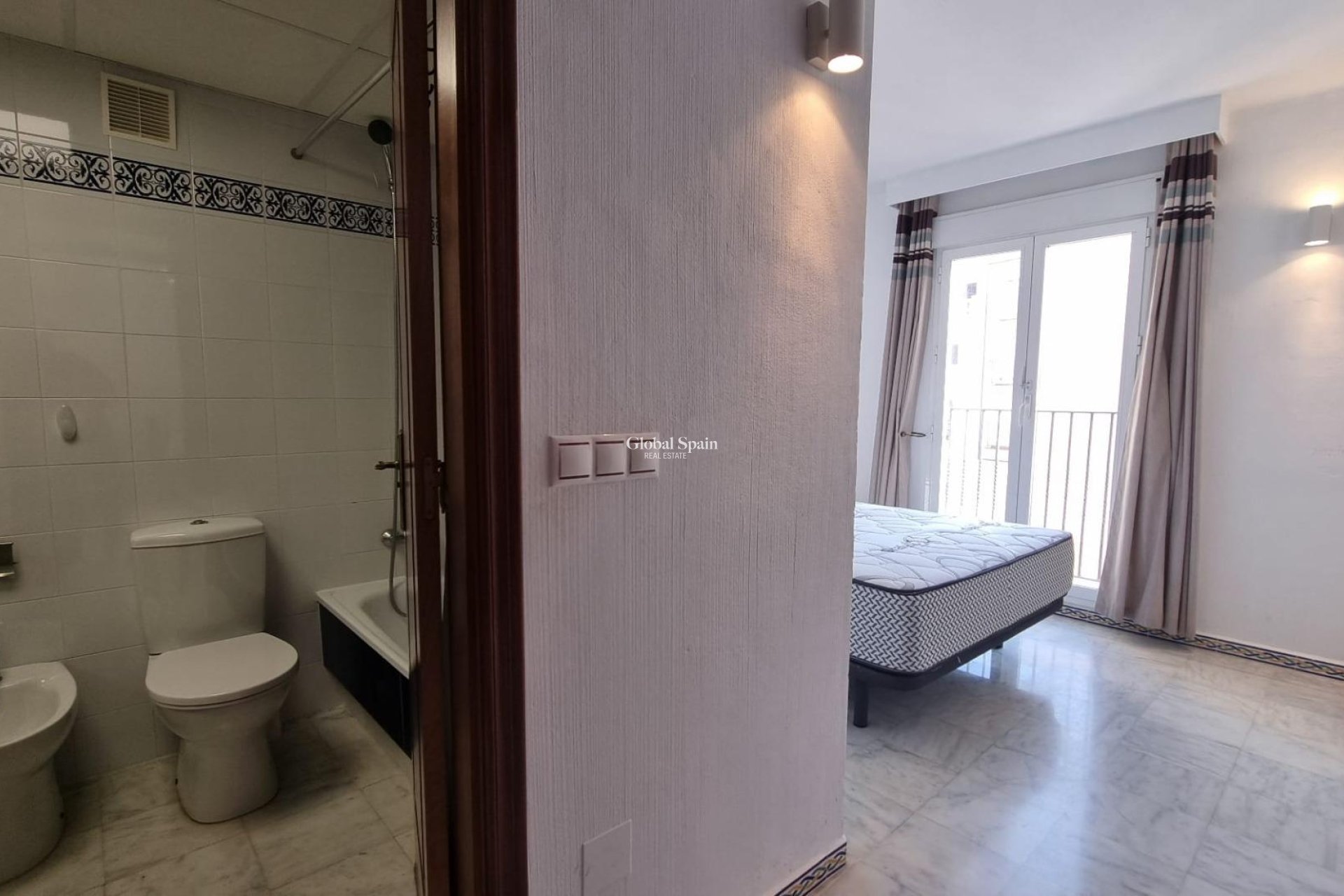 Wiederverkauf - WOHNUNG -
TORREVIEJA - Los Frutales