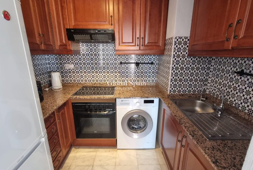 Wiederverkauf - WOHNUNG -
TORREVIEJA - Los Frutales