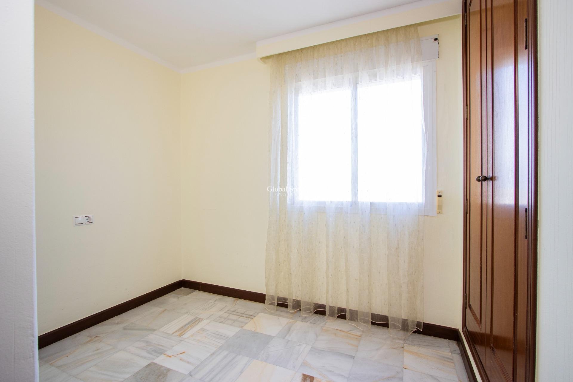 Wiederverkauf - WOHNUNG -
TORREVIEJA - Los Frutales