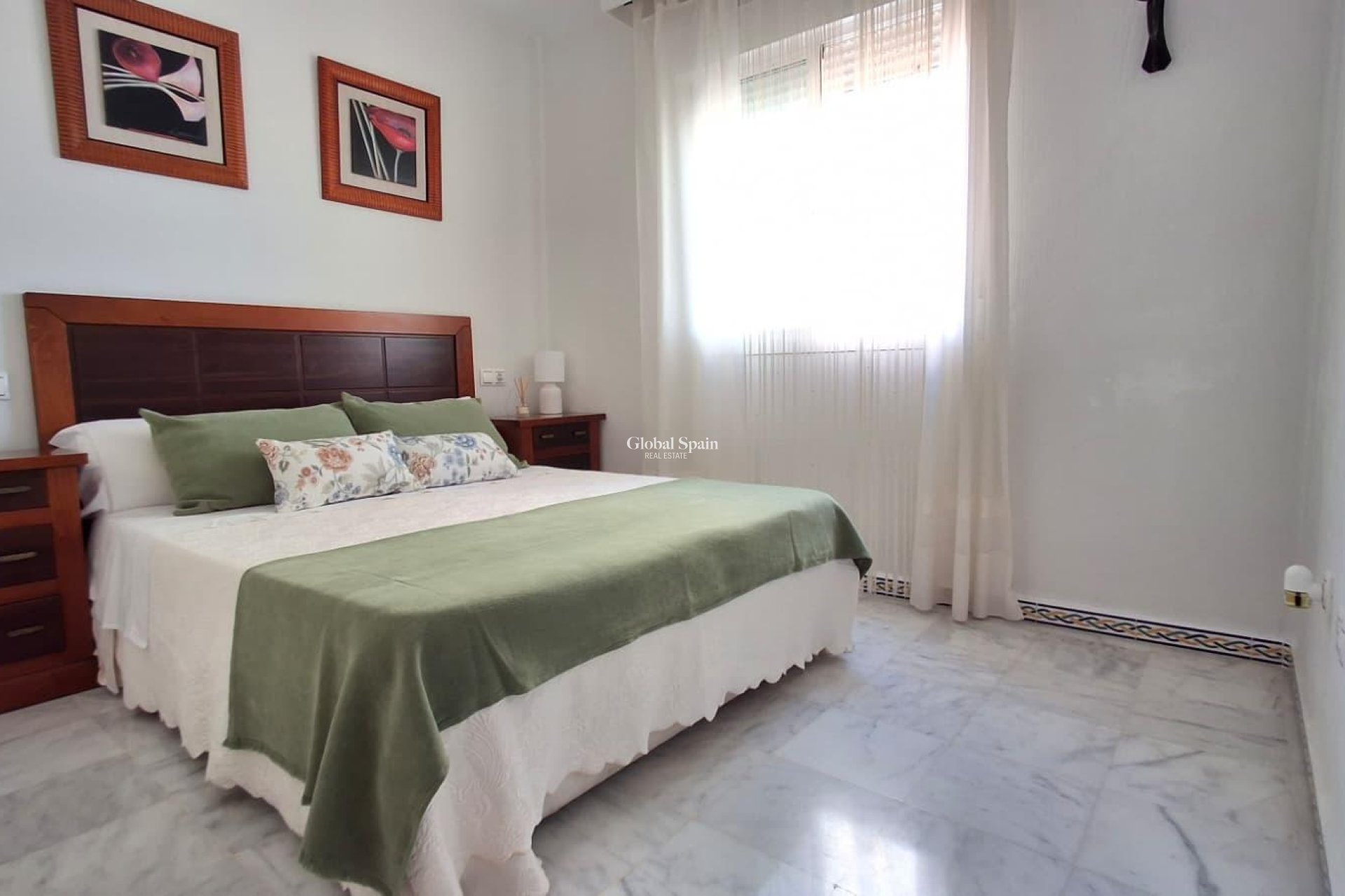Wiederverkauf - WOHNUNG -
TORREVIEJA - Los Frutales