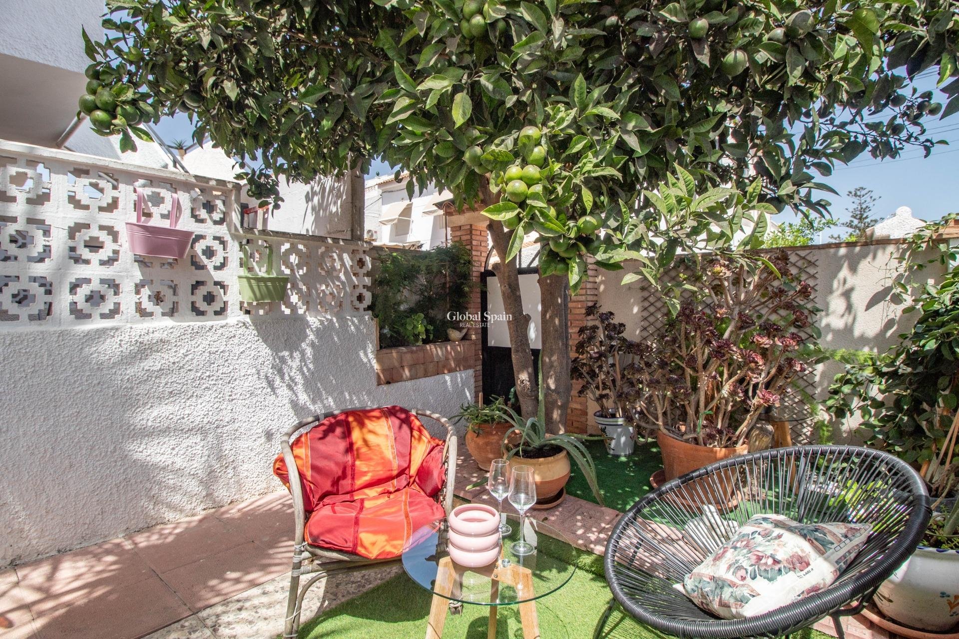 Wiederverkauf - WOHNUNG -
TORREVIEJA - Los Frutales