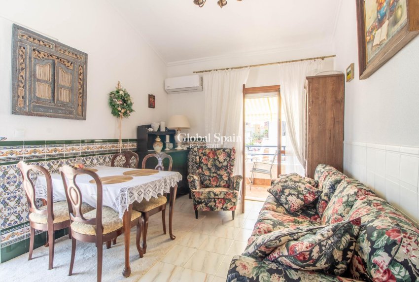 Wiederverkauf - WOHNUNG -
TORREVIEJA - Los Frutales