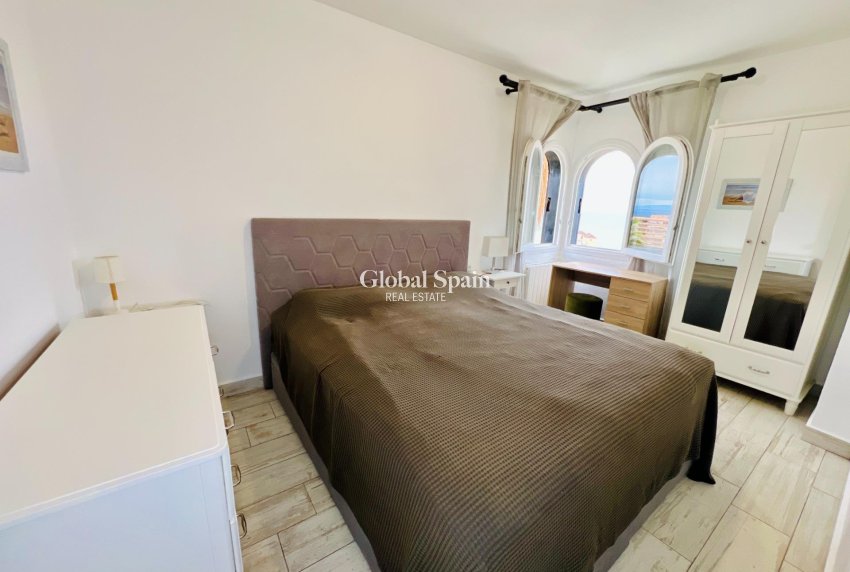 Wiederverkauf - WOHNUNG -
TORREVIEJA - Miramar - Torre Del Moro