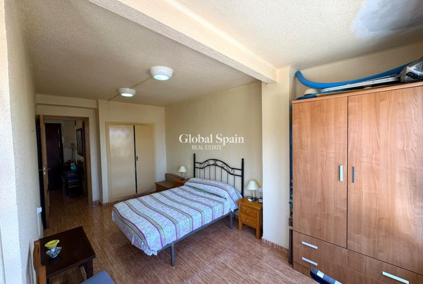 Wiederverkauf - WOHNUNG -
TORREVIEJA - Miramar - Torre Del Moro