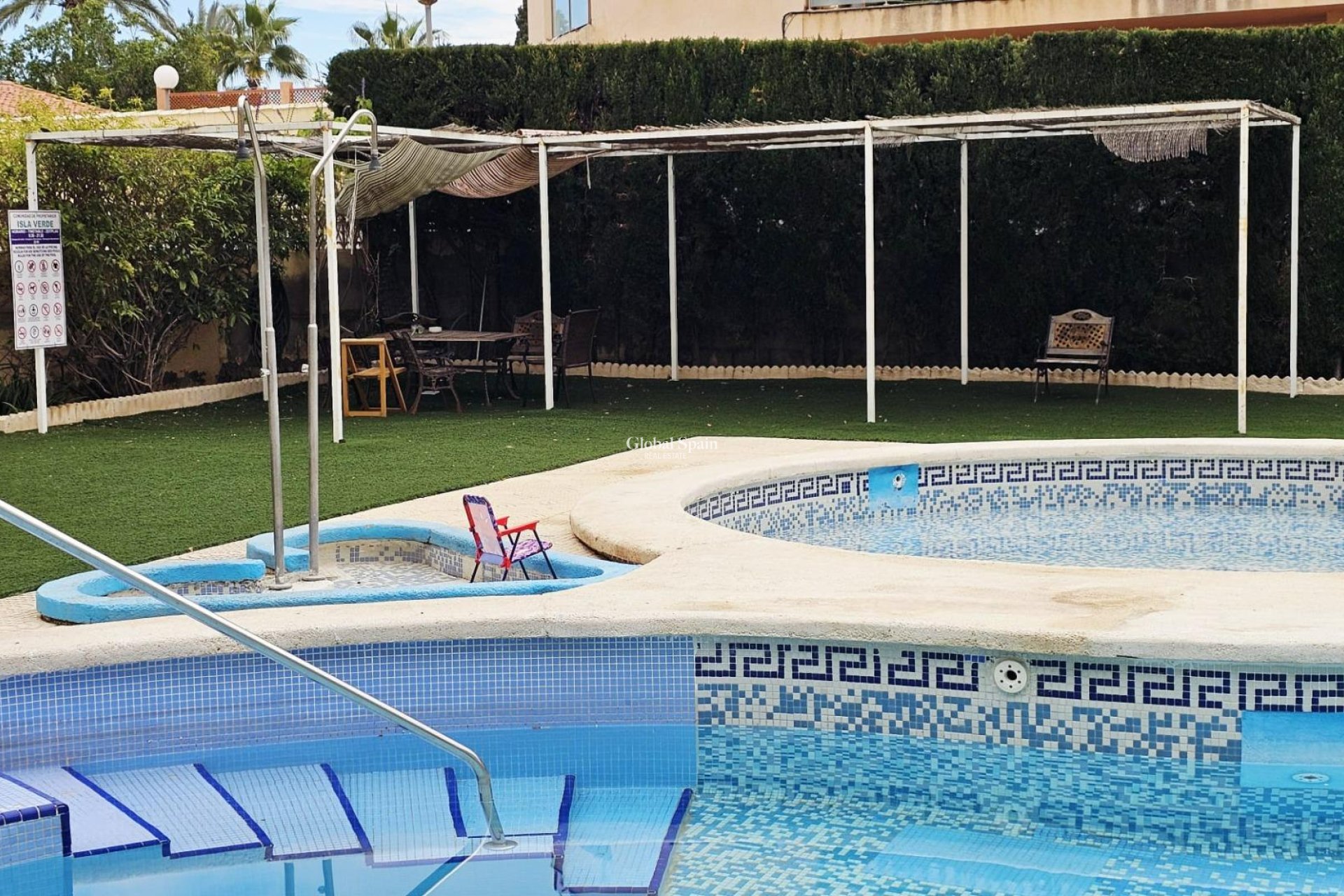 Wiederverkauf - WOHNUNG -
TORREVIEJA - Nueva Torrevieja