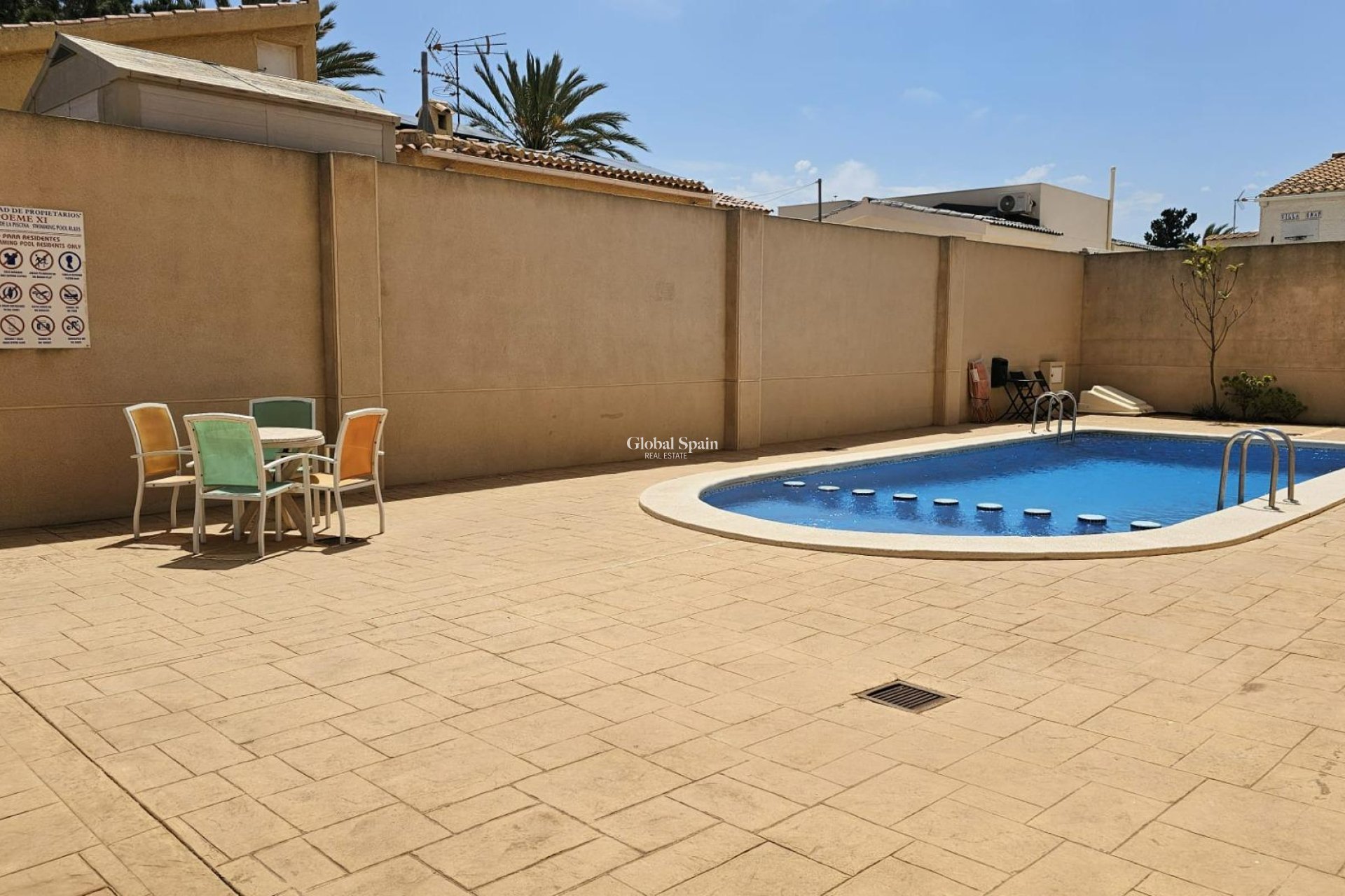 Wiederverkauf - WOHNUNG -
TORREVIEJA - Nueva Torrevieja