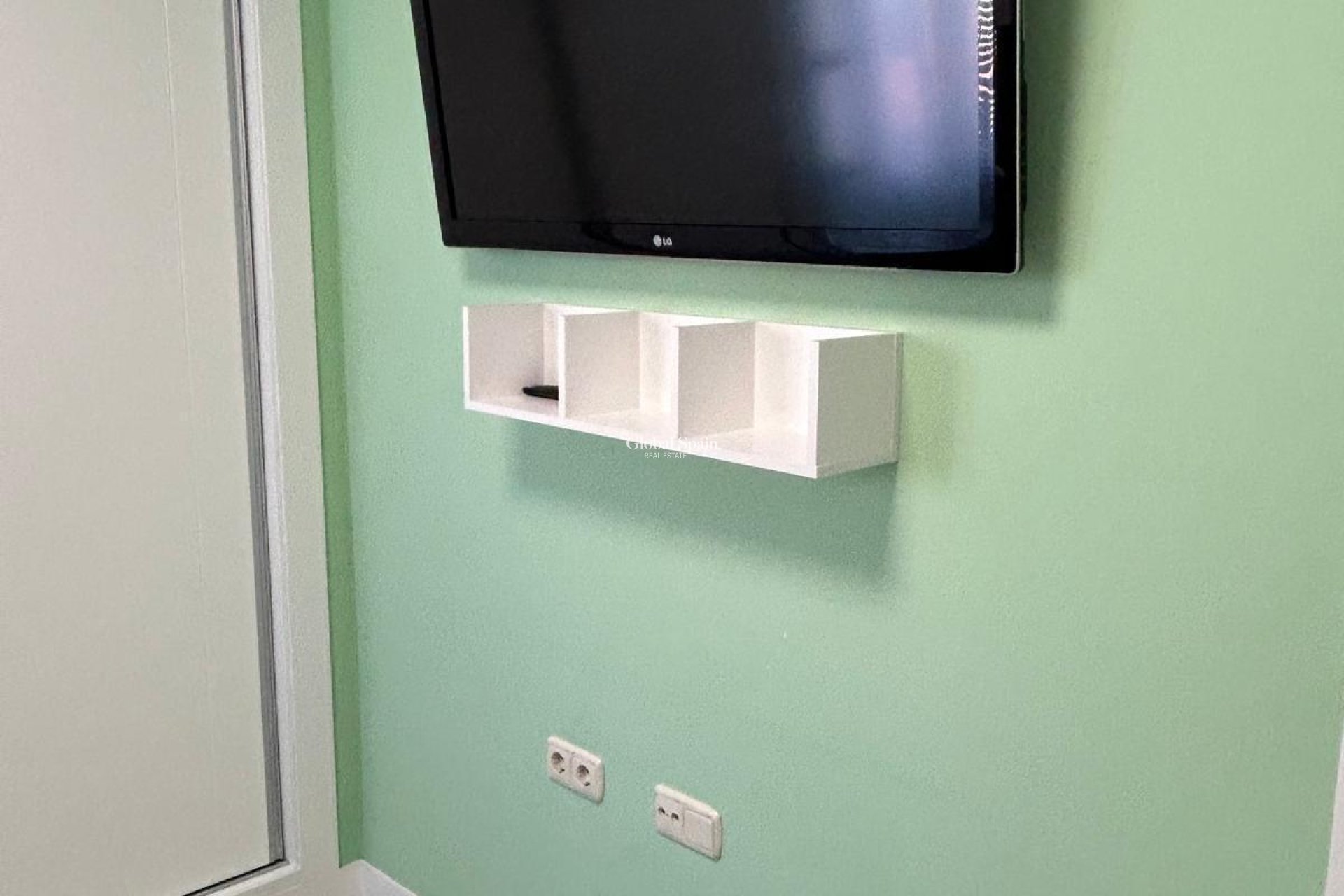 Wiederverkauf - WOHNUNG -
TORREVIEJA - Nueva Torrevieja