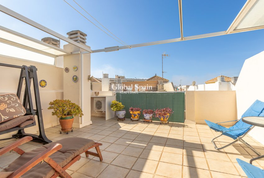 Wiederverkauf - WOHNUNG -
TORREVIEJA - Nueva Torrevieja