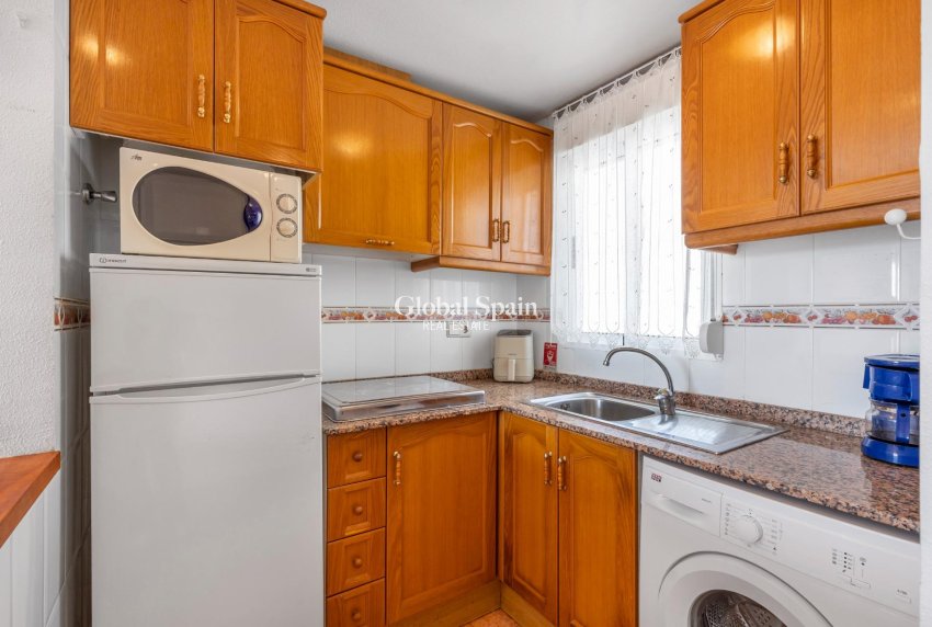 Wiederverkauf - WOHNUNG -
TORREVIEJA - Nueva Torrevieja