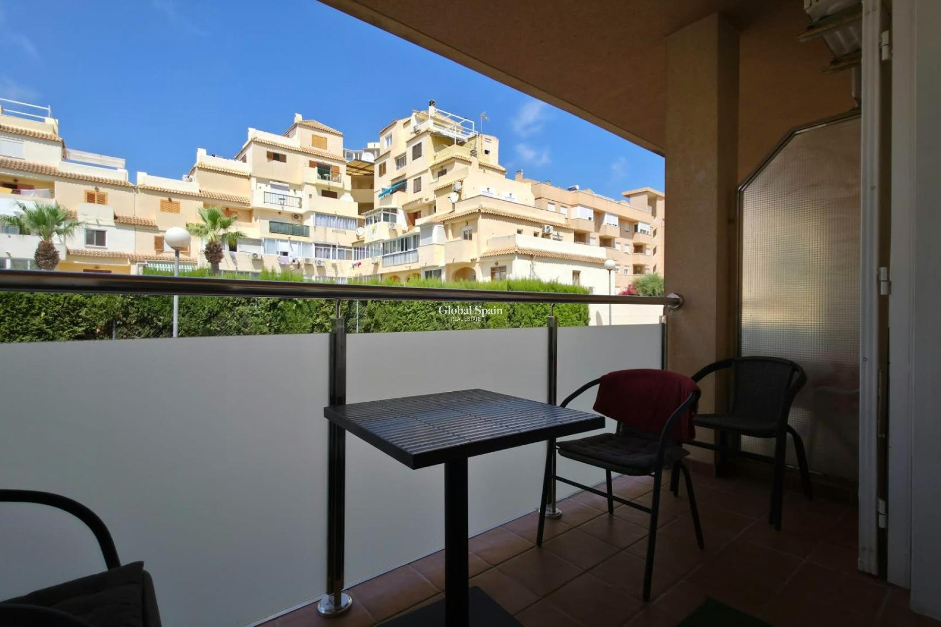 Wiederverkauf - WOHNUNG -
TORREVIEJA - Nueva Torrevieja