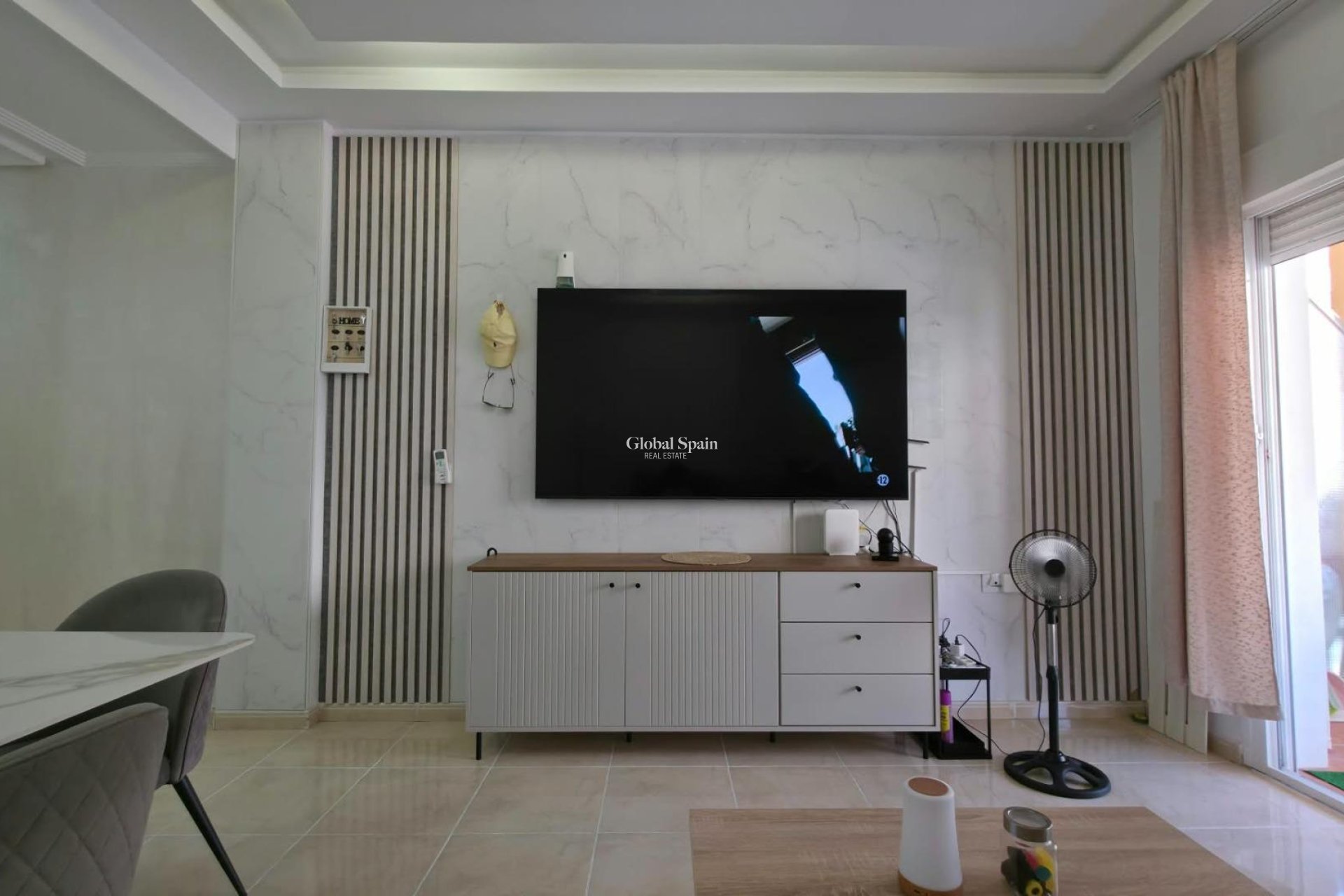 Wiederverkauf - WOHNUNG -
TORREVIEJA - Nueva Torrevieja