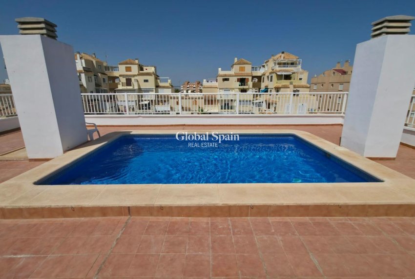 Wiederverkauf - WOHNUNG -
TORREVIEJA - Nueva Torrevieja