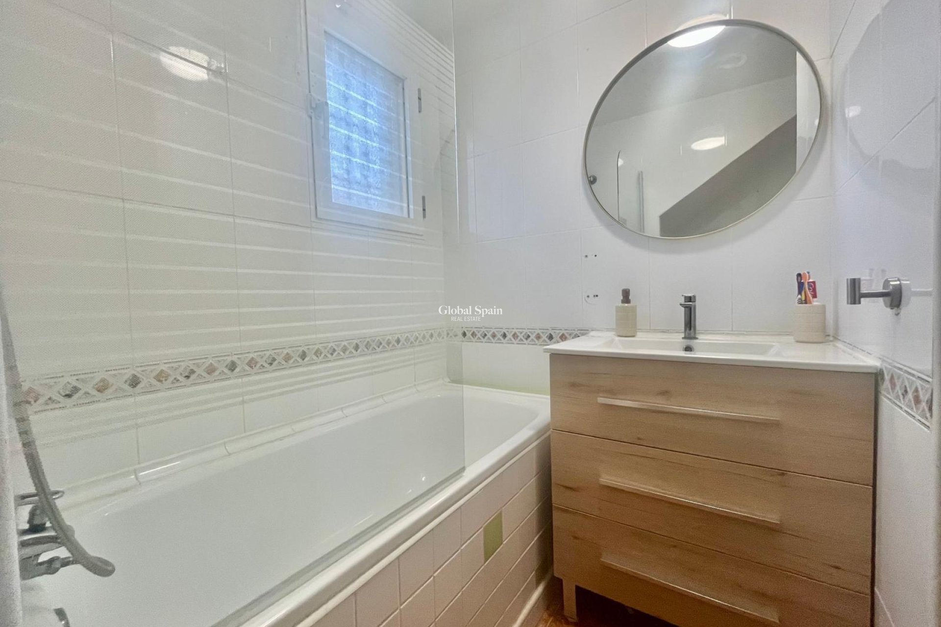 Wiederverkauf - WOHNUNG -
TORREVIEJA - Paraje Natural
