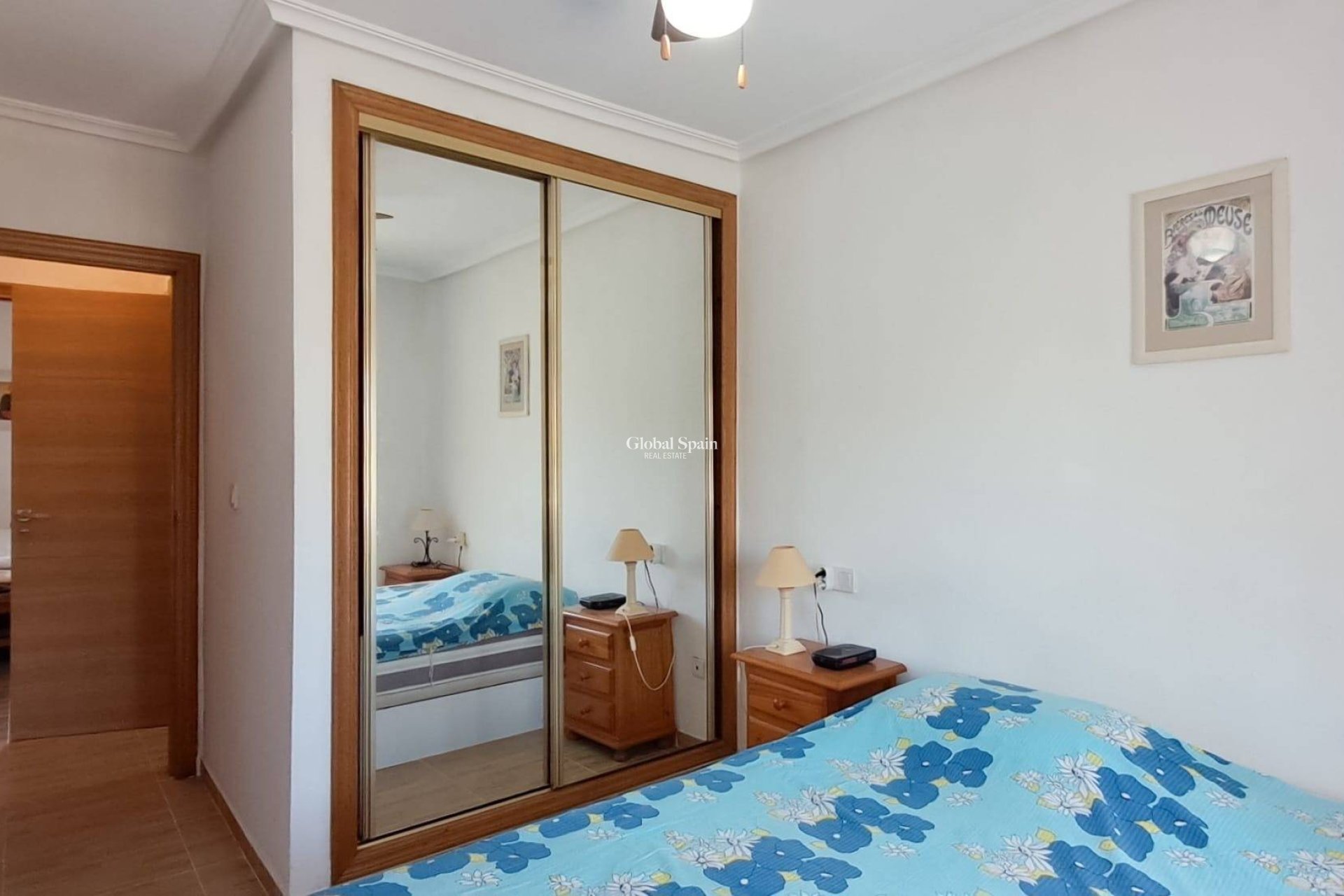 Wiederverkauf - WOHNUNG -
TORREVIEJA - Parque Acuático - Sector 25