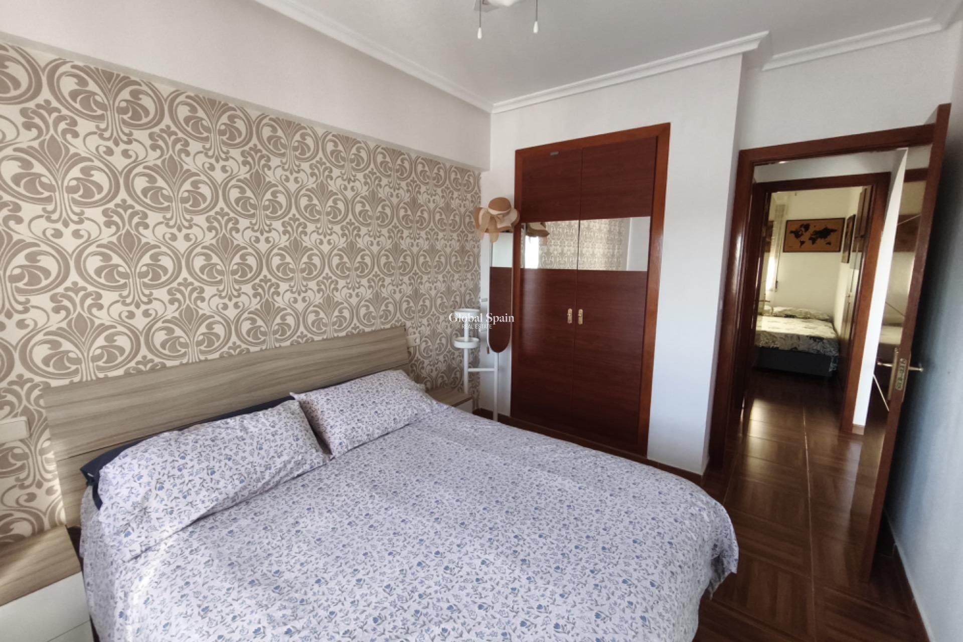 Wiederverkauf - WOHNUNG -
TORREVIEJA - Parque Acuático - Sector 25