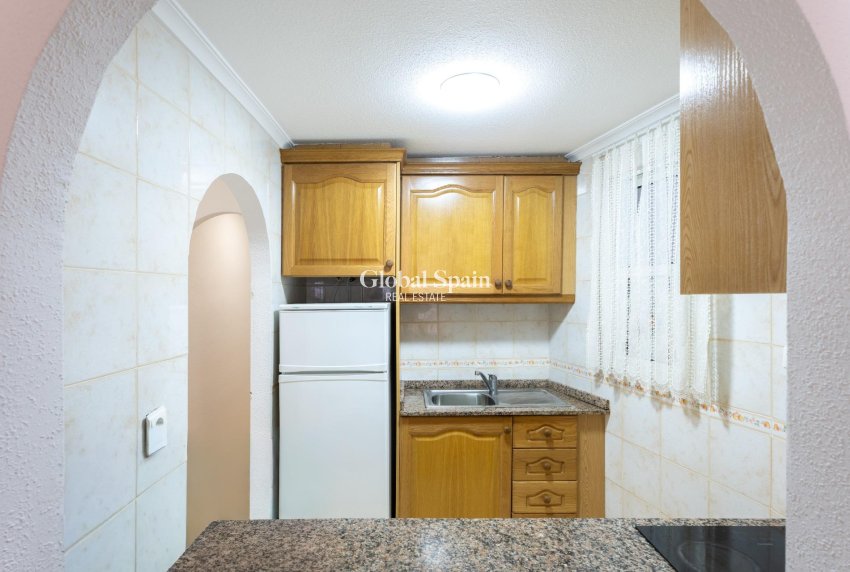 Wiederverkauf - WOHNUNG -
TORREVIEJA - Parque de las Naciones