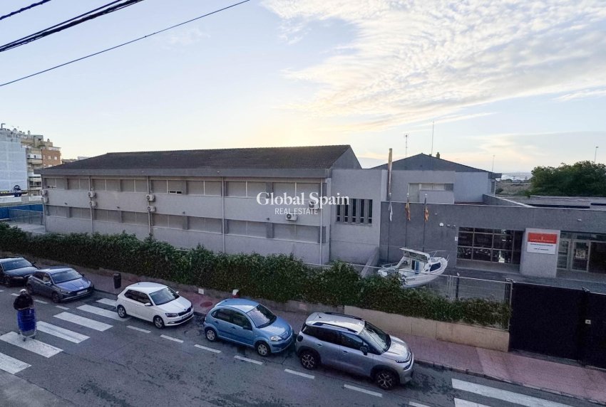 Wiederverkauf - WOHNUNG -
TORREVIEJA - Parque de las Naciones