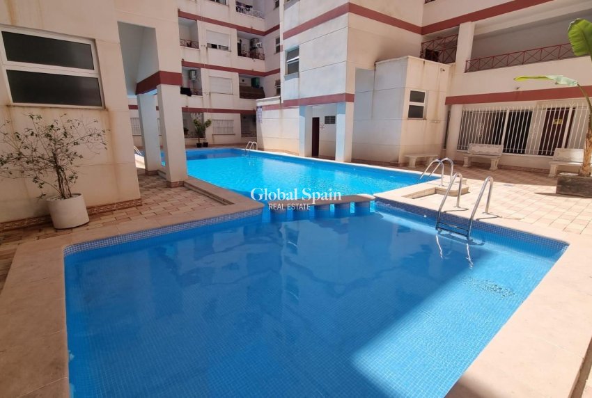 Wiederverkauf - WOHNUNG -
TORREVIEJA - Parque de las Naciones