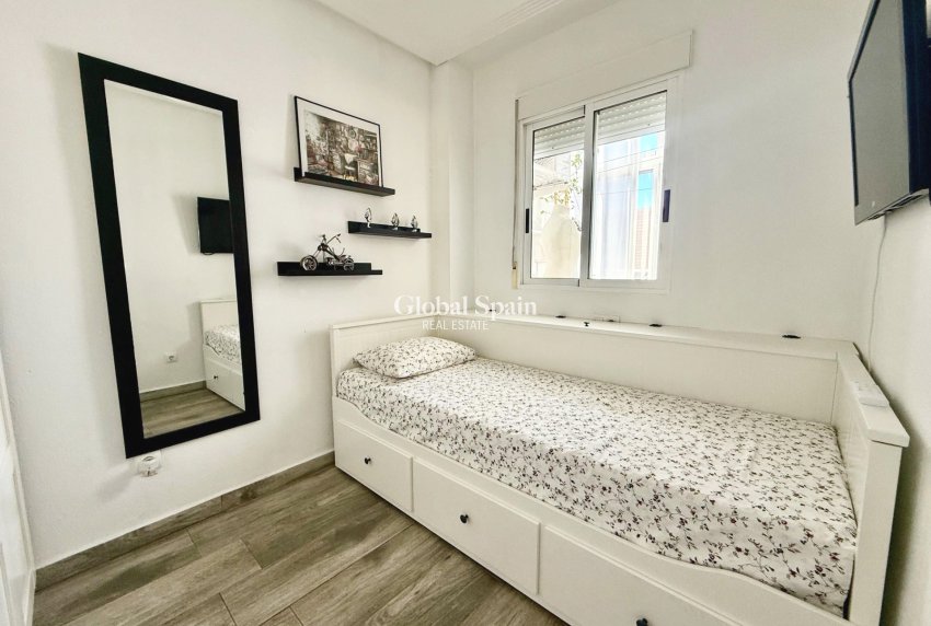 Wiederverkauf - WOHNUNG -
TORREVIEJA - Parque de las Naciones