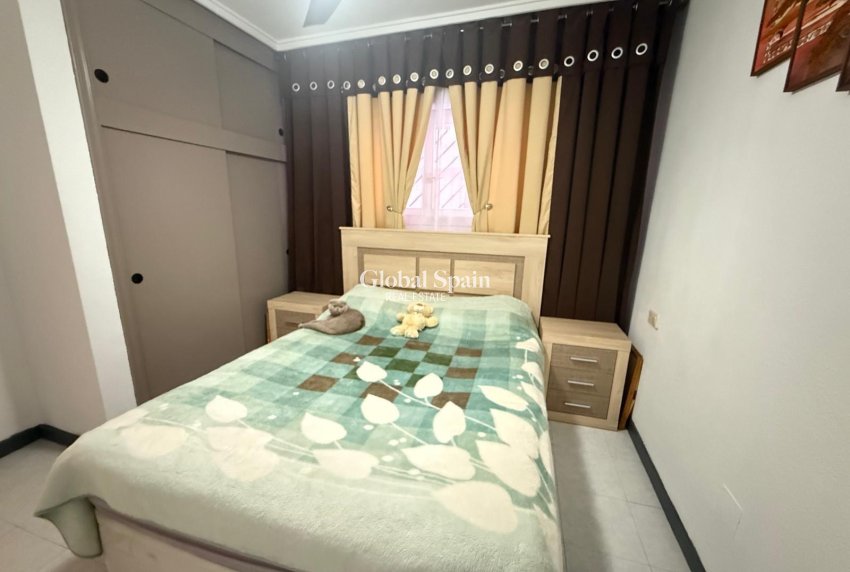 Wiederverkauf - WOHNUNG -
TORREVIEJA - Parque de las Naciones