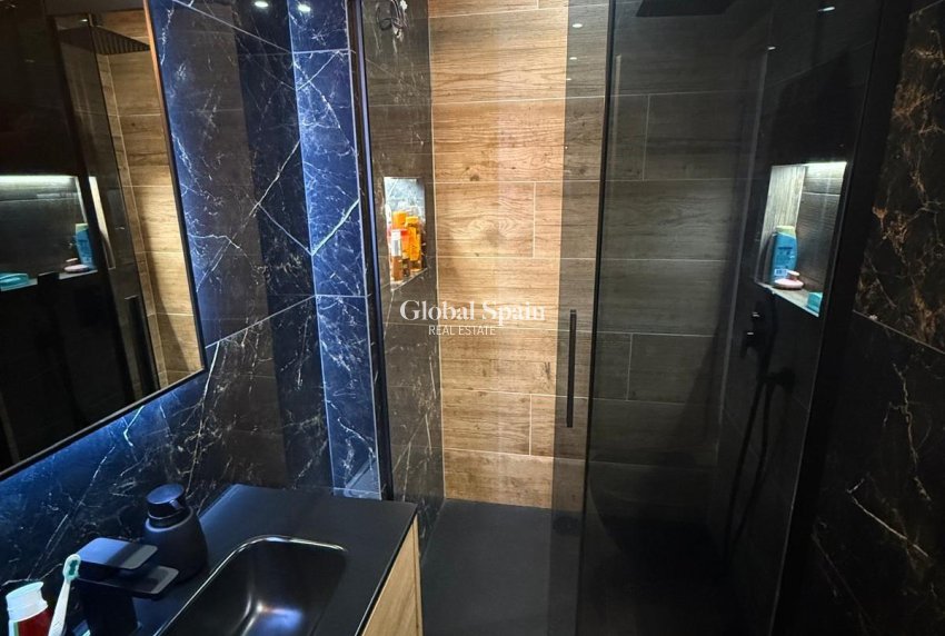 Wiederverkauf - WOHNUNG -
TORREVIEJA - Parque de las Naciones