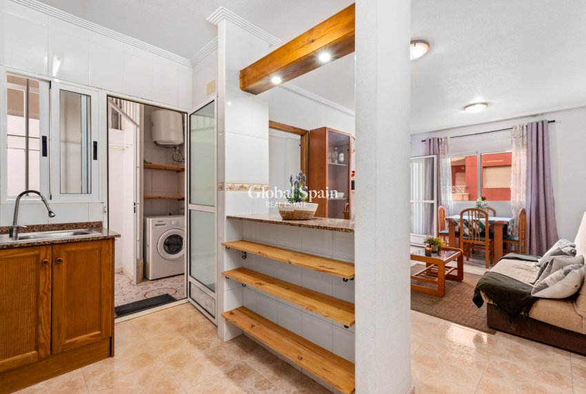 Wiederverkauf - WOHNUNG -
TORREVIEJA - Parque de las Naciones