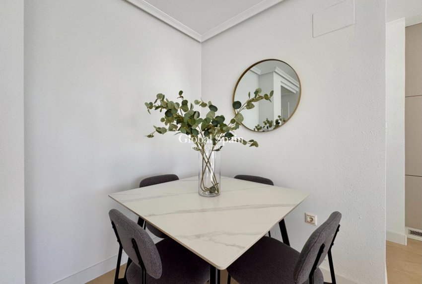 Wiederverkauf - WOHNUNG -
TORREVIEJA - Parque de las Naciones