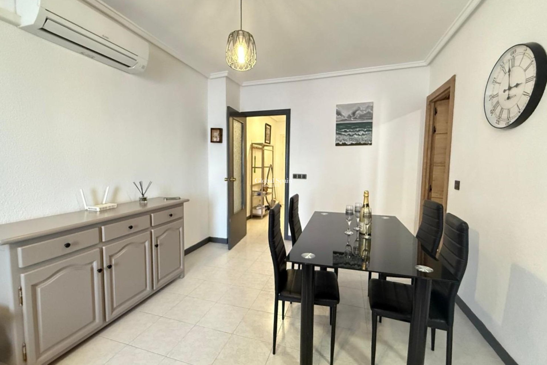 Wiederverkauf - WOHNUNG -
TORREVIEJA - Parque de las Naciones