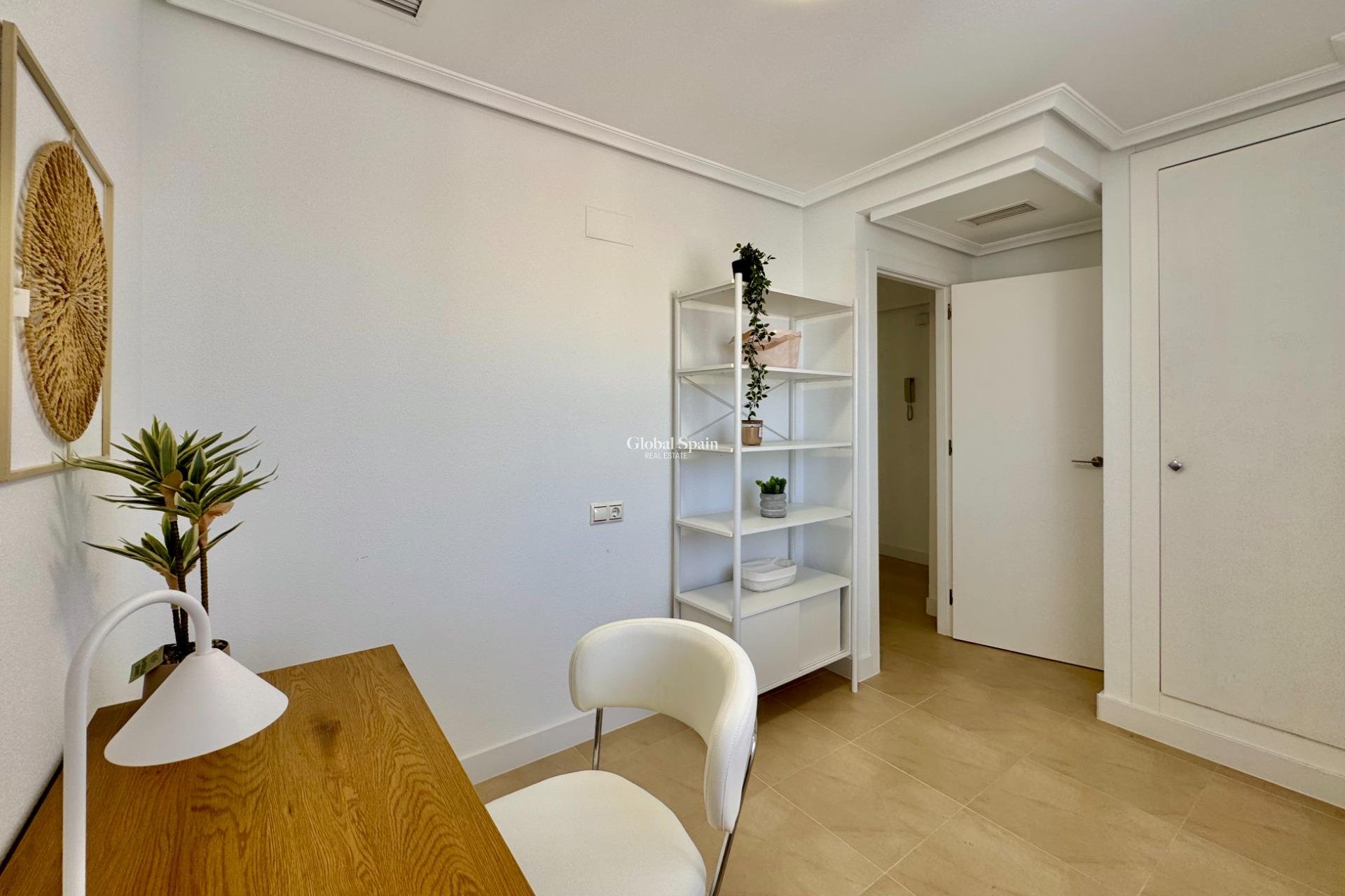 Wiederverkauf - WOHNUNG -
TORREVIEJA - Parque de las Naciones