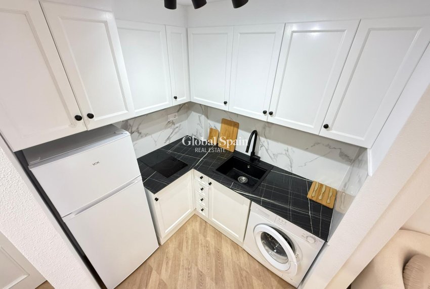 Wiederverkauf - WOHNUNG -
TORREVIEJA - Parque de las Naciones