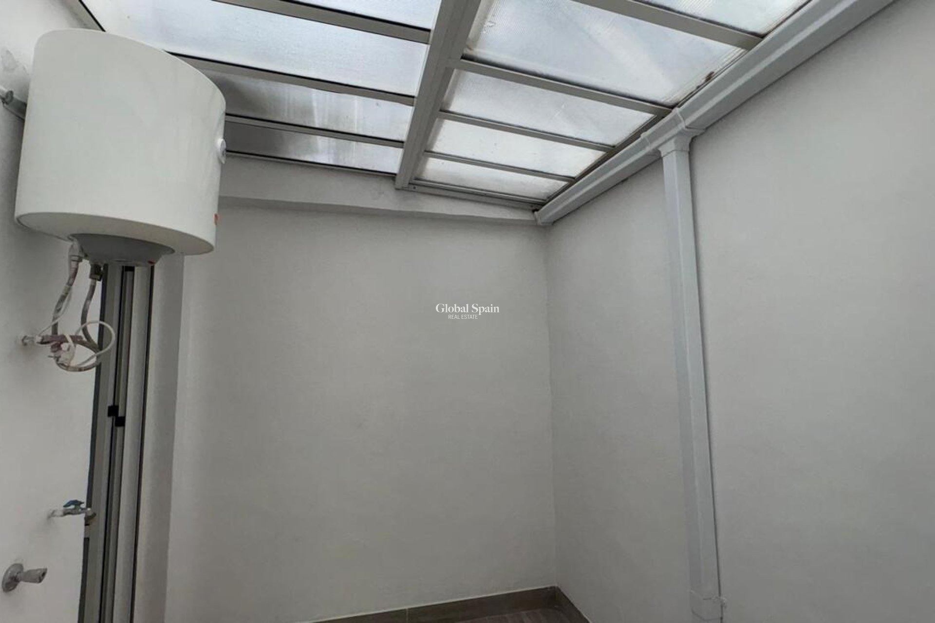 Wiederverkauf - WOHNUNG -
TORREVIEJA - Parque de las Naciones