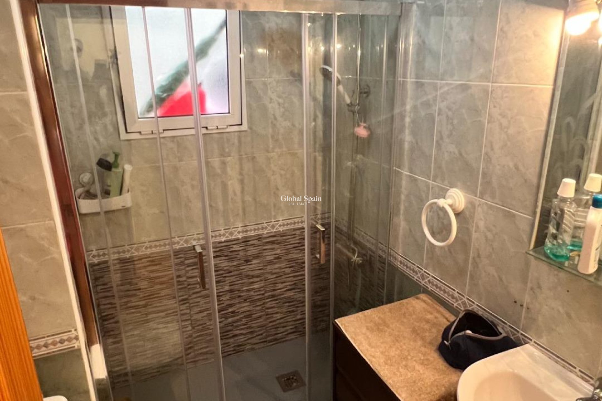 Wiederverkauf - WOHNUNG -
TORREVIEJA - Parque de las Naciones